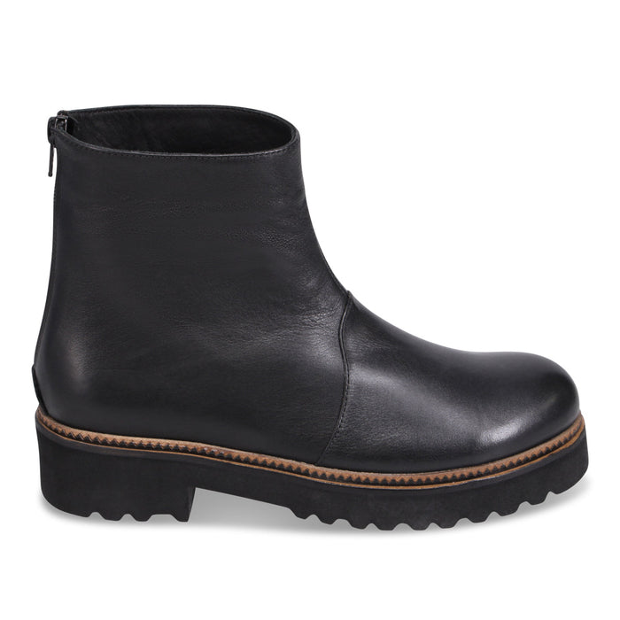 Bueno Arlow Ankle Boot