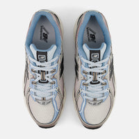New Balance 740 Sea Salt with Earth Shadow