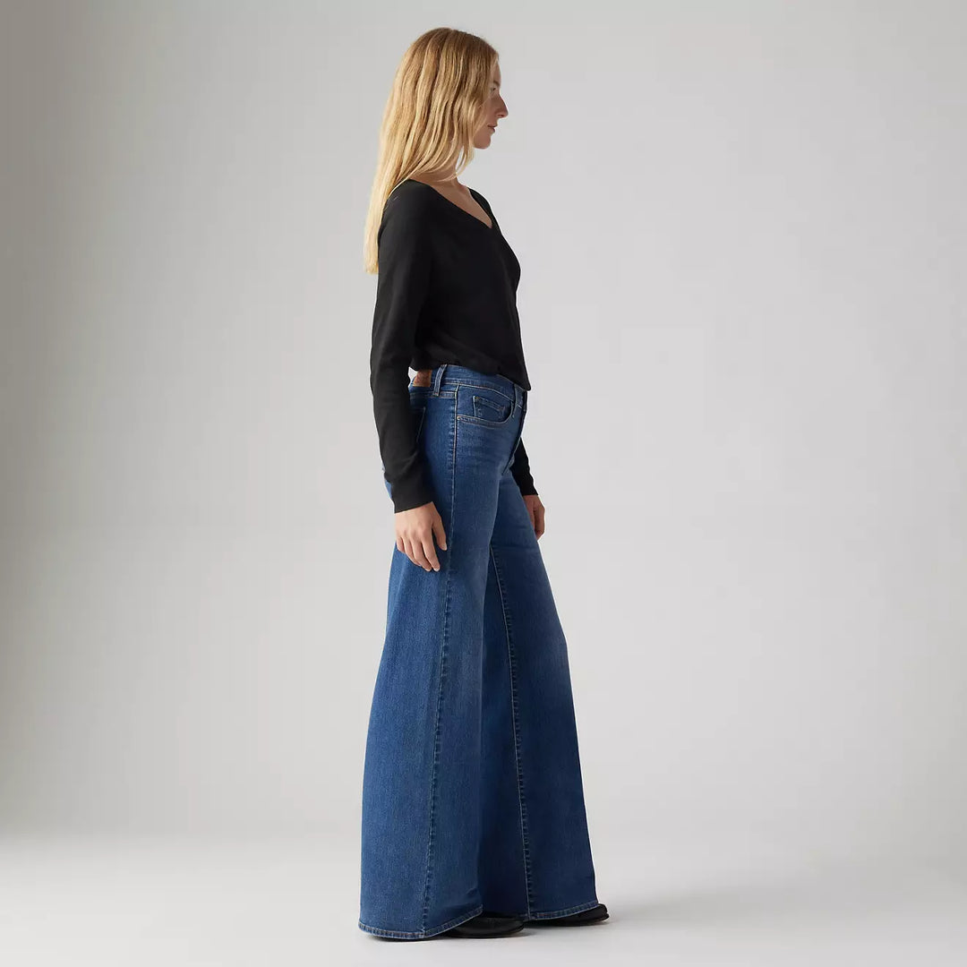 Levi's 318 Shaping Wide Leg