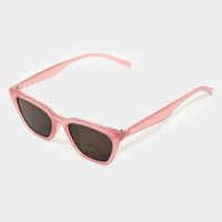 Cat Eye Chic Sunglasses