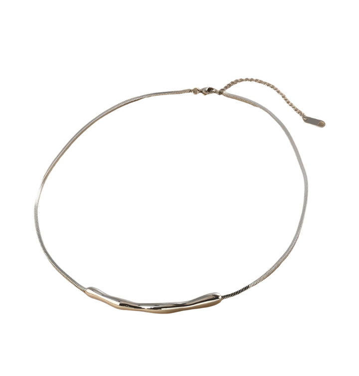 Ladies Silver Plated Snake Chain Necklace