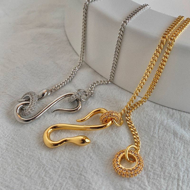 Rhinestone Snake Shaped Chain Pendant Necklace DPJN0802: Silver