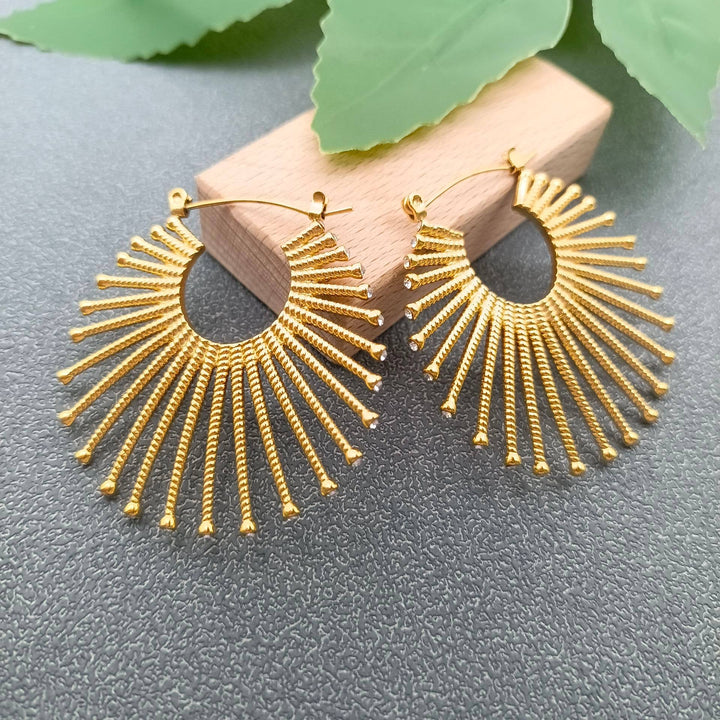 Fan-Shaped Hoop Earrings