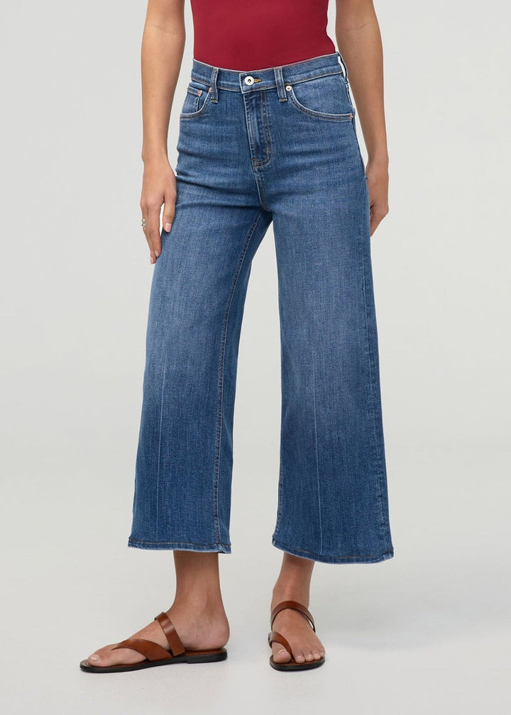 Du/er Performance Denim+ High Rise Wide Leg Cropped Jean