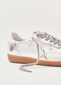 Alohas Shimmer Silver Cream Leather Sneakers