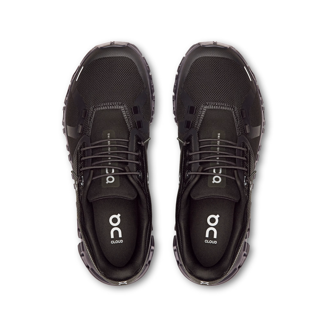 On Running Cloud 6 Black/Black
