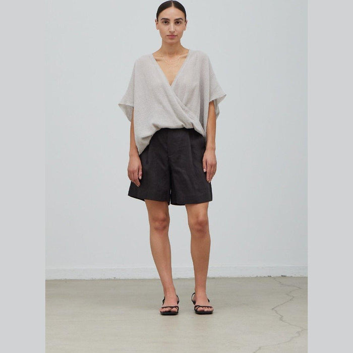 Pleated Long Walking Linen Shorts