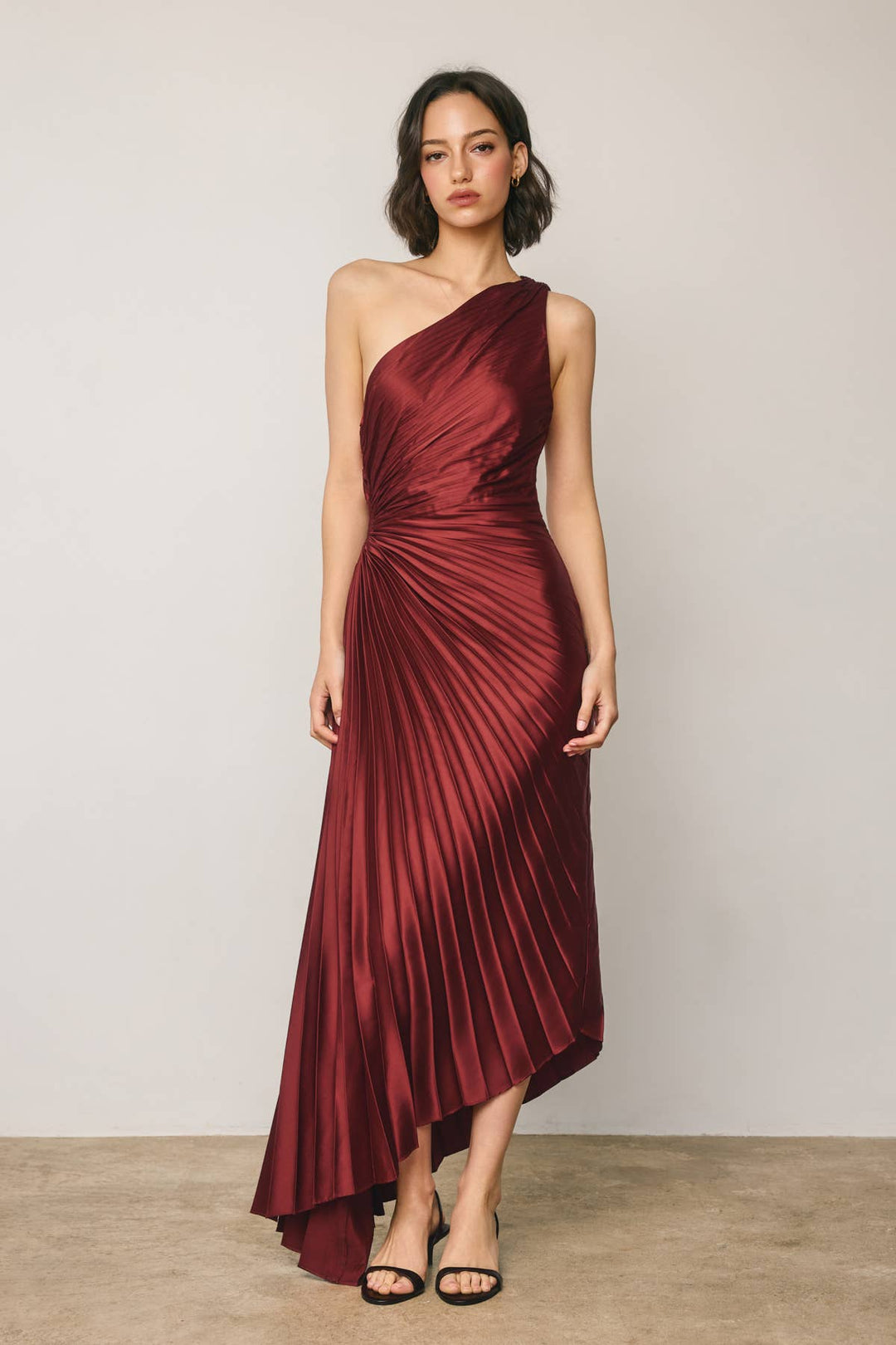 Satin One Shoulder Asymmetrical Pleated Dress: BLACK / S-M-L(3-2-1)
