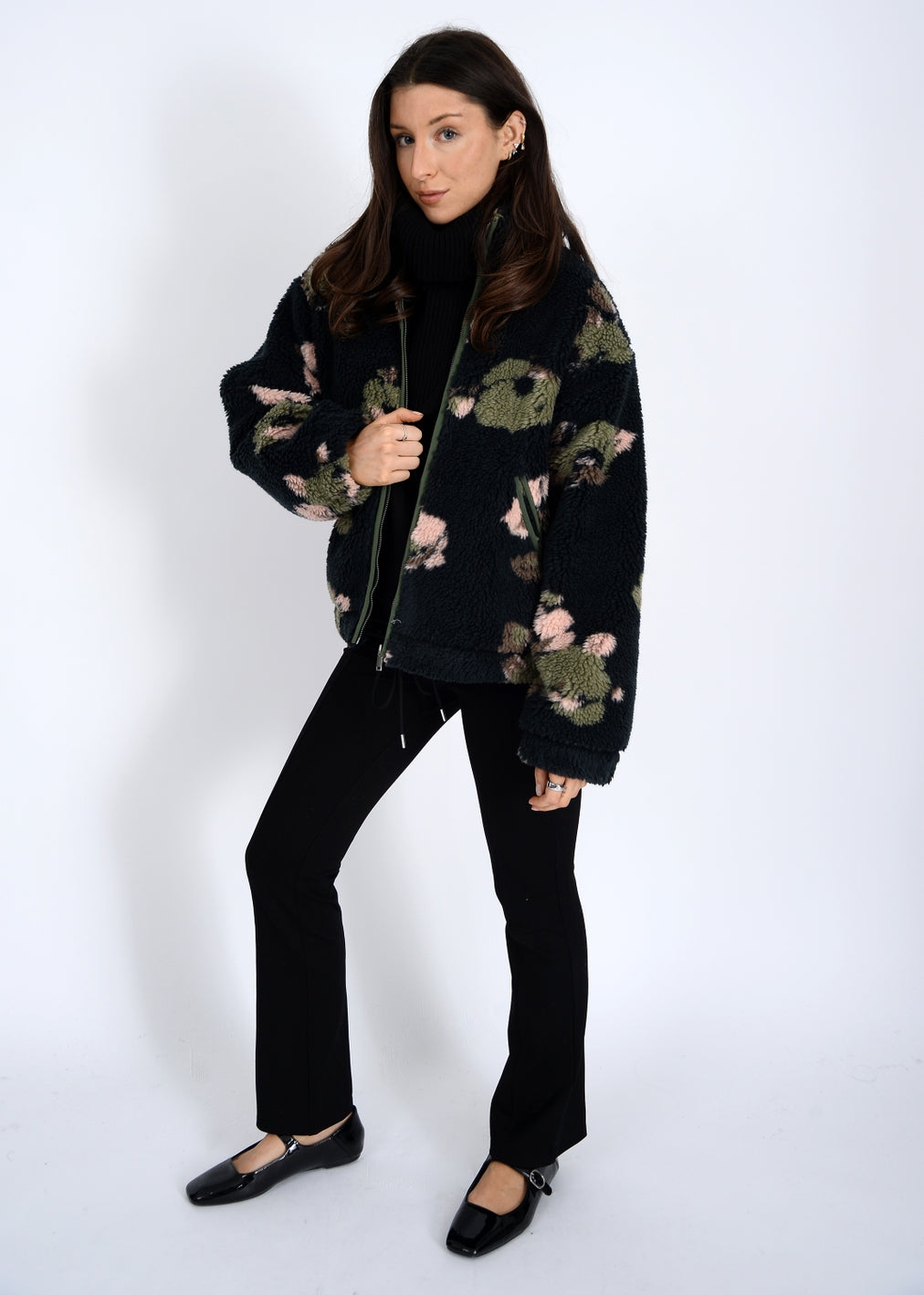 Lola's Room Rosey Sherpa Zip Jacket