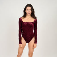 Lola's Room Crushed Velvet Square Neck Bodysuit