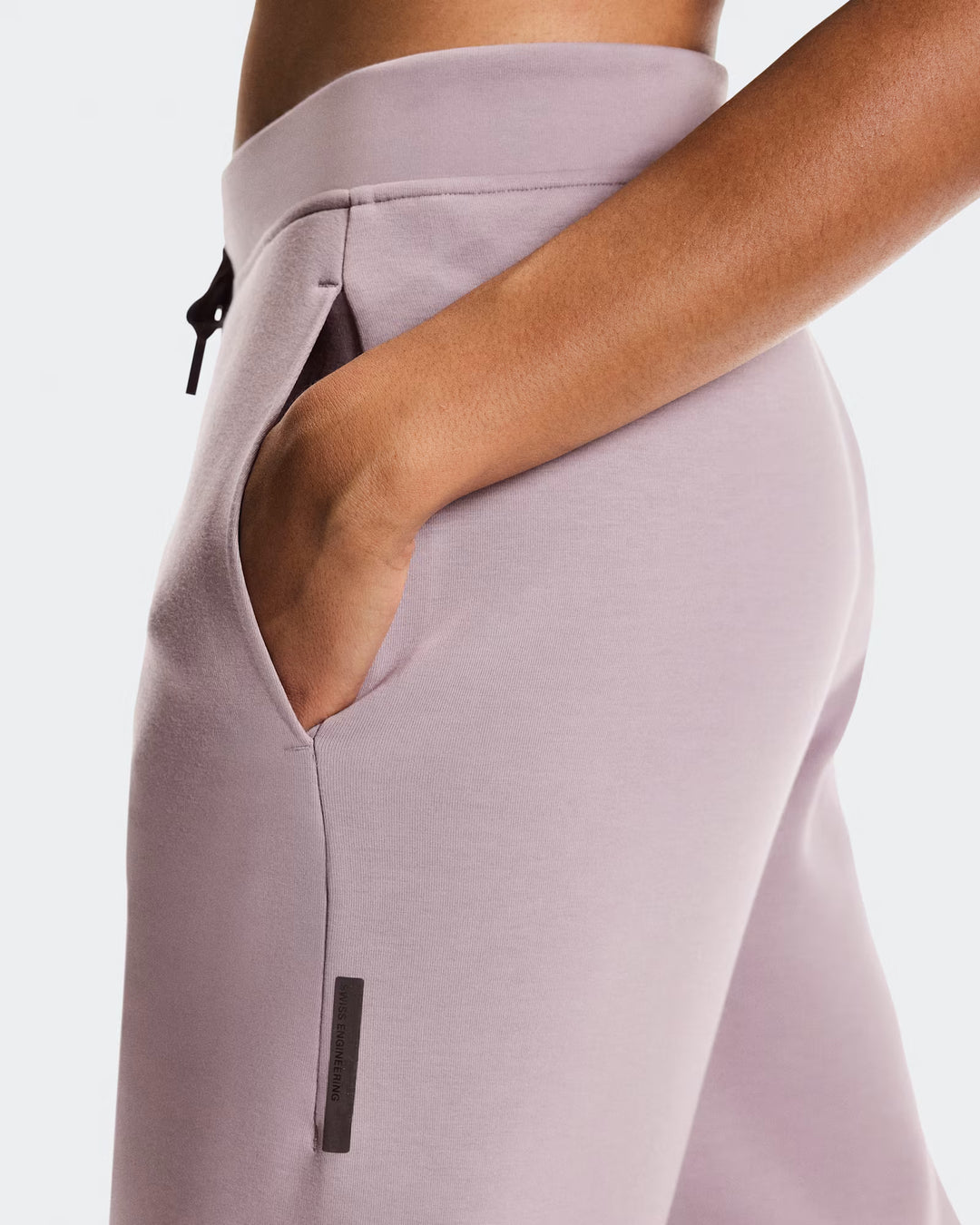 On Running Focus Tech Sweatpants Heron