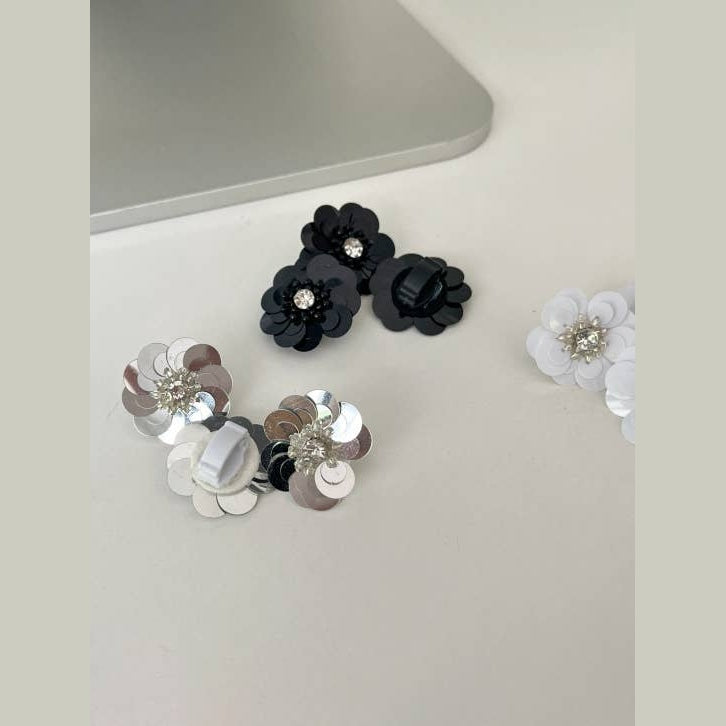 BILLIE Mini Sequin Flower Shoe Charm for Sneakers, Sandals: Ivory