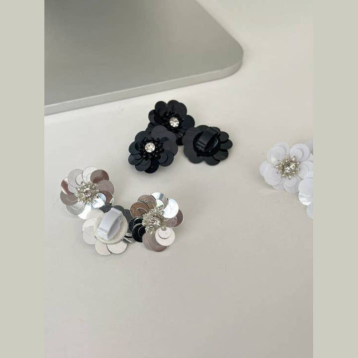 BILLIE Mini Sequin Flower Shoe Charm for Sneakers, Sandals: Ivory