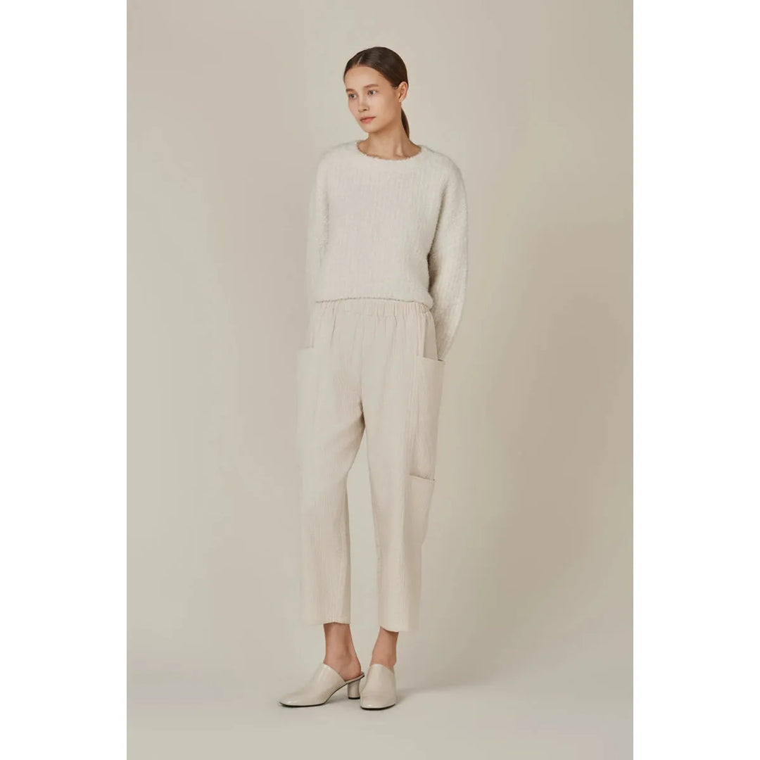 Fuzzy Cropped & Cozy Knit Sweater