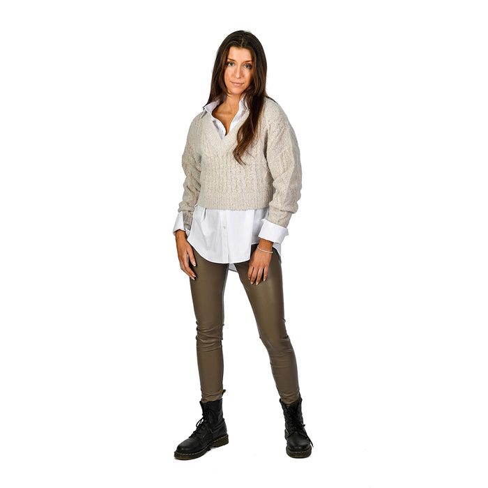 Lola's Room Cropped V-Neck Cable Knit Sweater