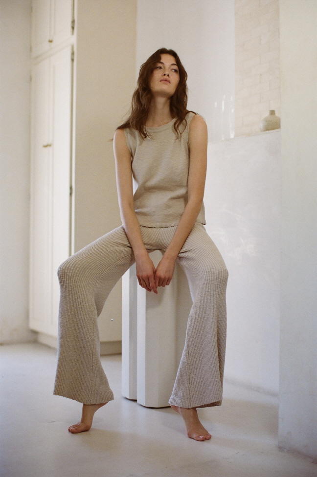 The Serena Knit Pants in Dove Grey