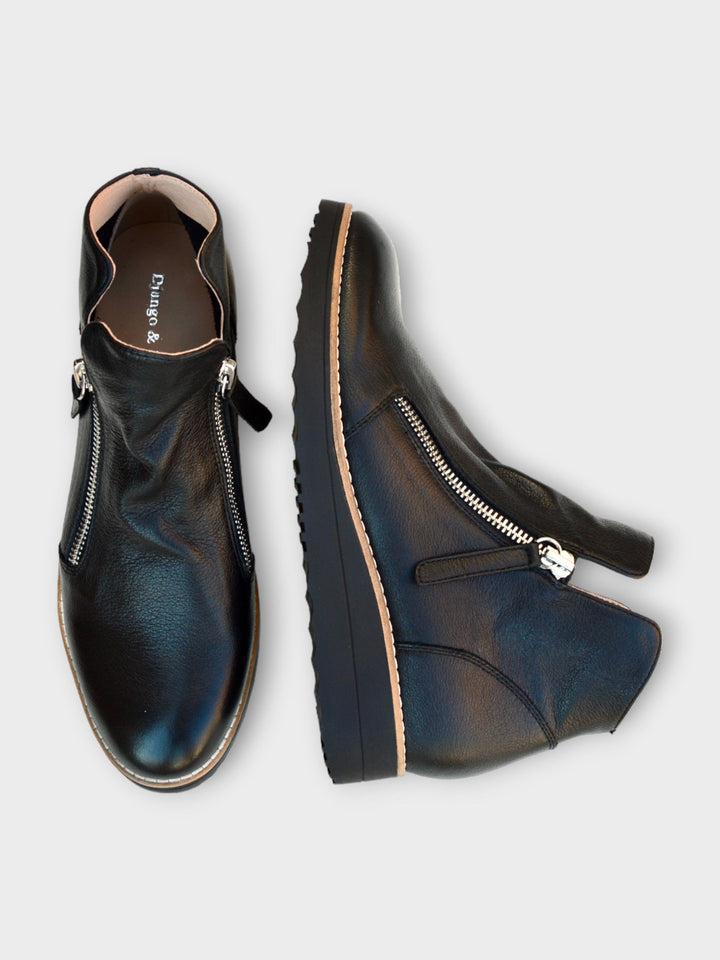 Django and Juliette Ohmy Boot