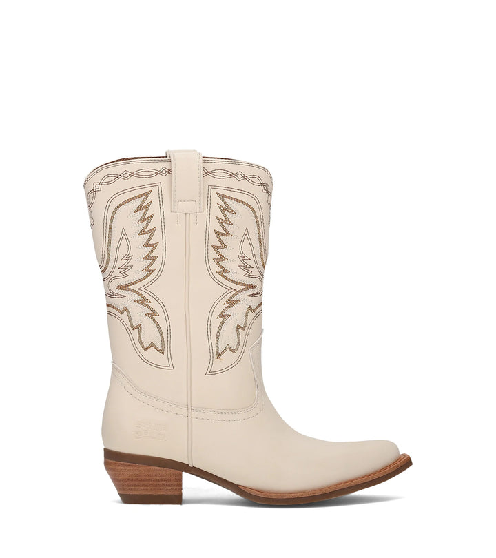Frye & Co. Irlene Short Deco Stitch Boot