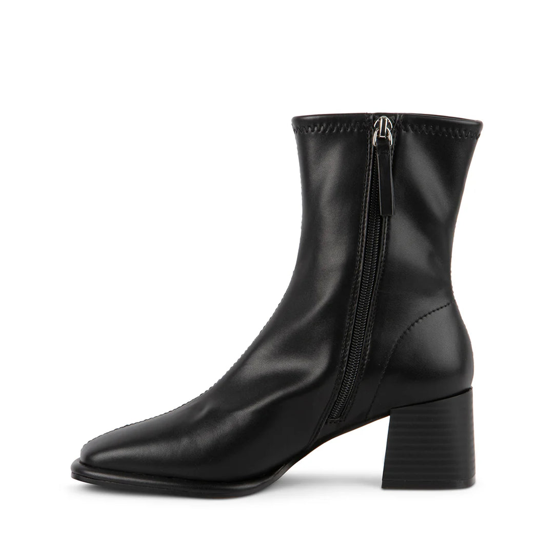 Steve Madden Pammy Ankle Boot
