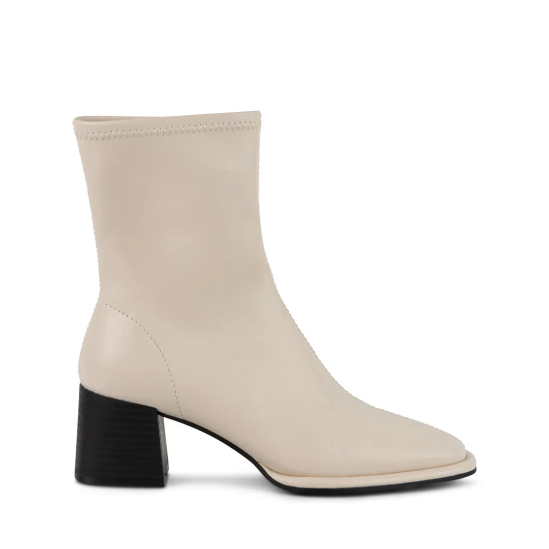 Steve Madden Pammy Ankle boot