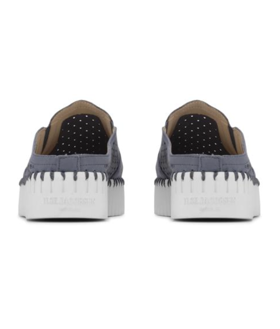 Ilse Jacobsen Tulip 3886 Slides