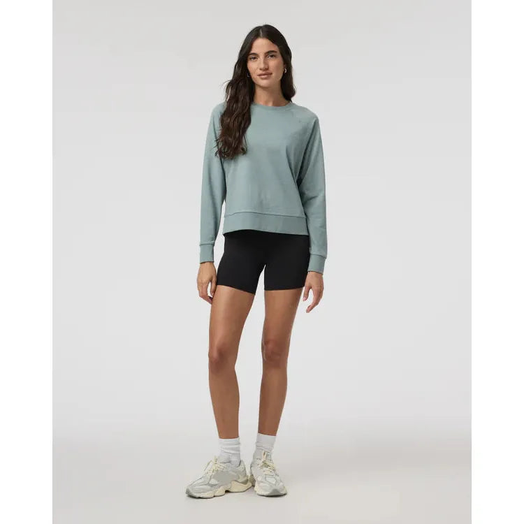 Vuori Long Sleeve Halo Crew