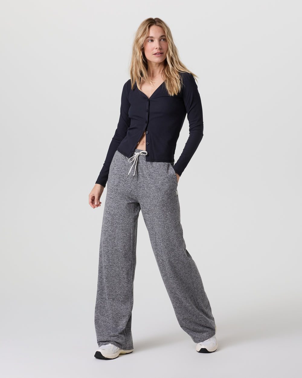 Vuori Halo Essential Wideleg Pant