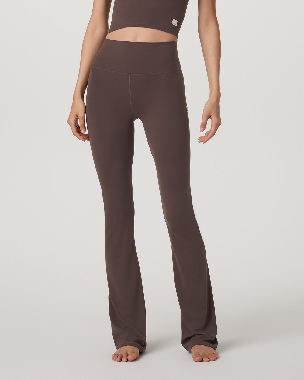 Vuori AllTheFeels Slim Flare