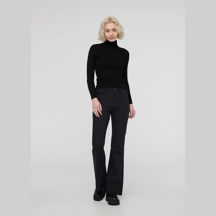Du/er NuStretch High Rise Flare