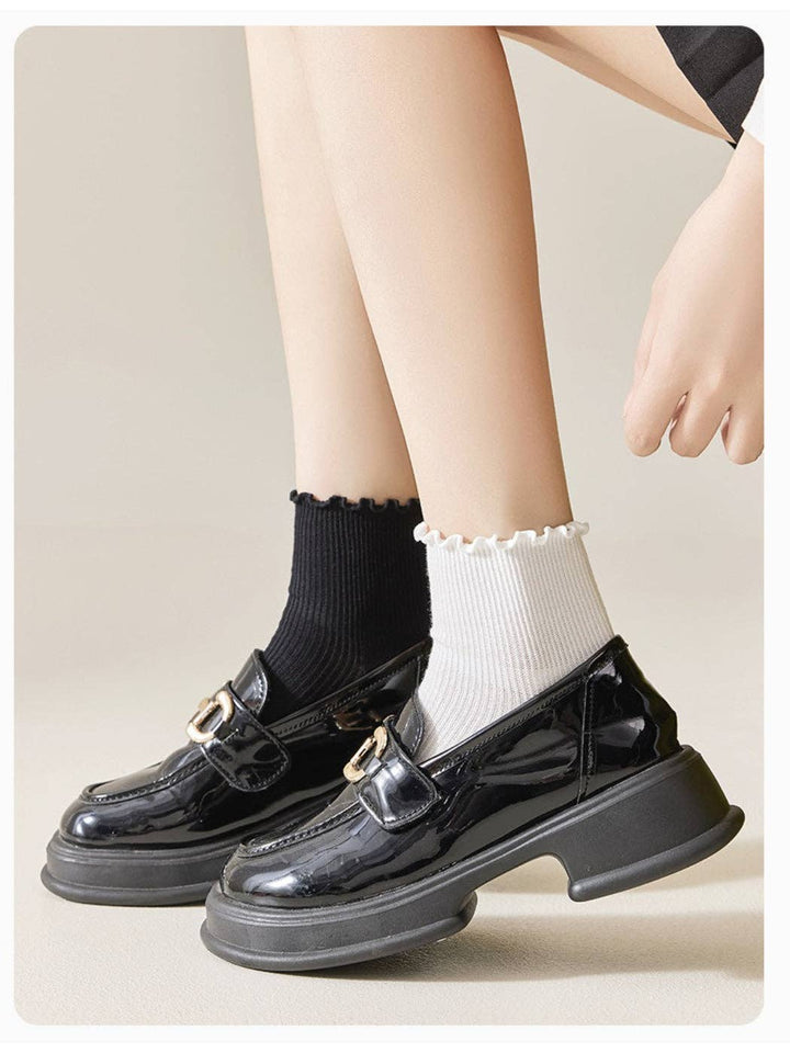 Ribbed Neutral Crew Socks