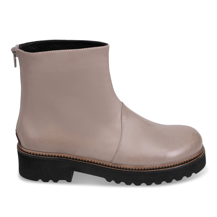 Bueno Arlow Ankle Boot