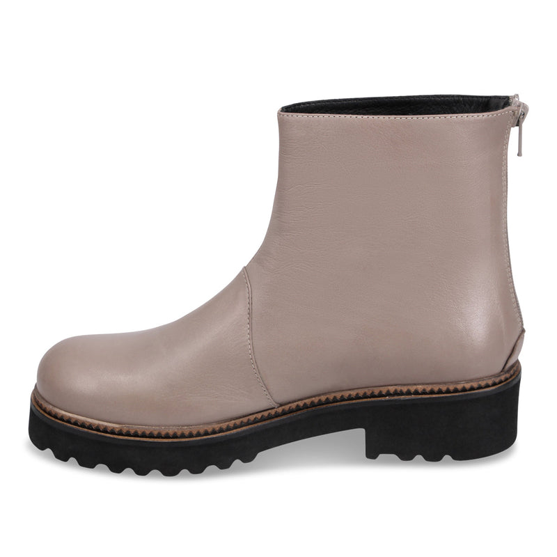 Bueno Arlow Ankle Boot