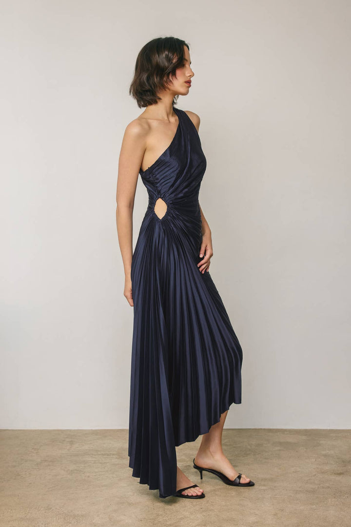 Satin One Shoulder Asymmetrical Pleated Dress: BLACK / S-M-L(3-2-1)