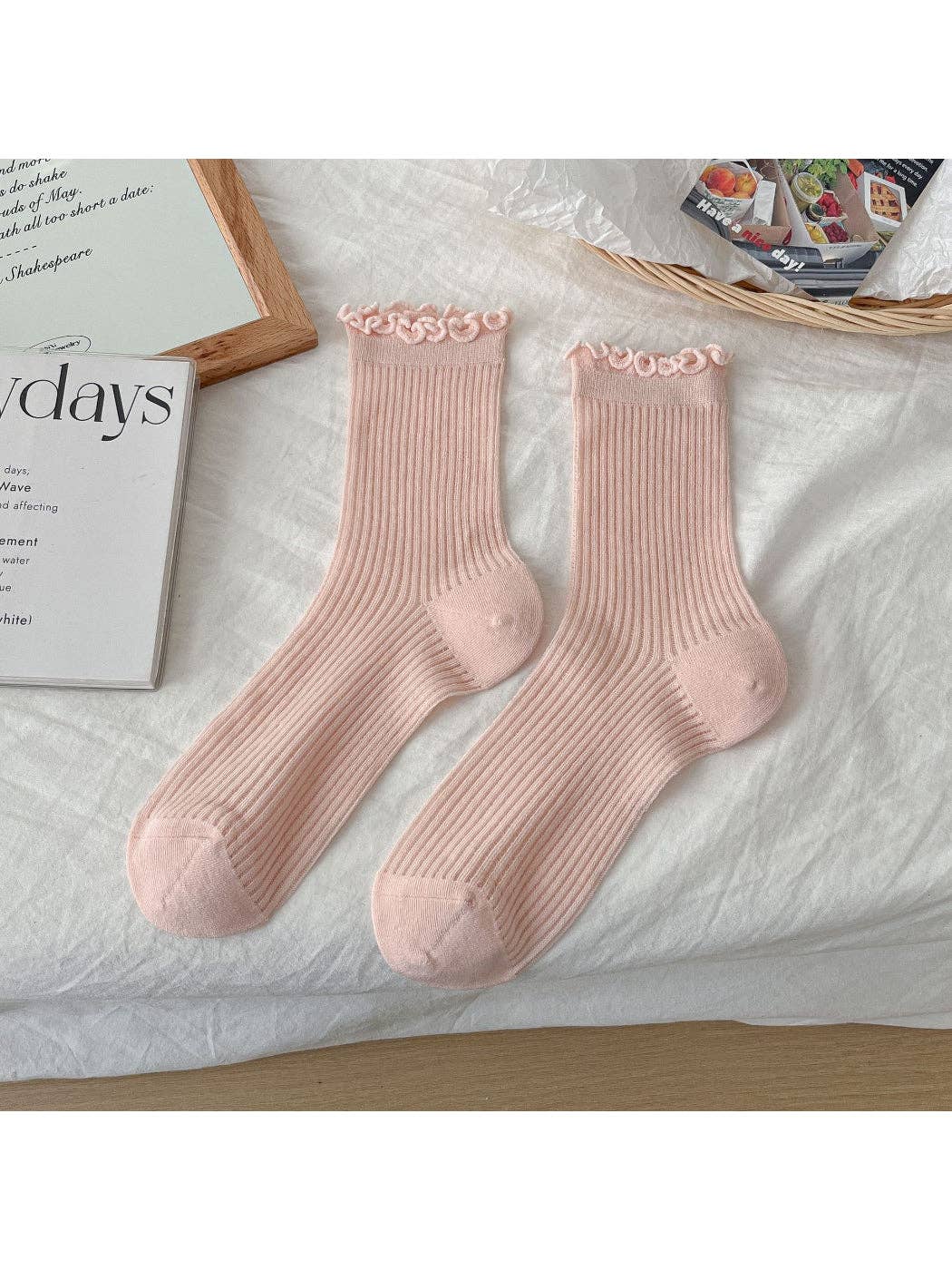 Classic Ribbed Ruffle Crew Socks