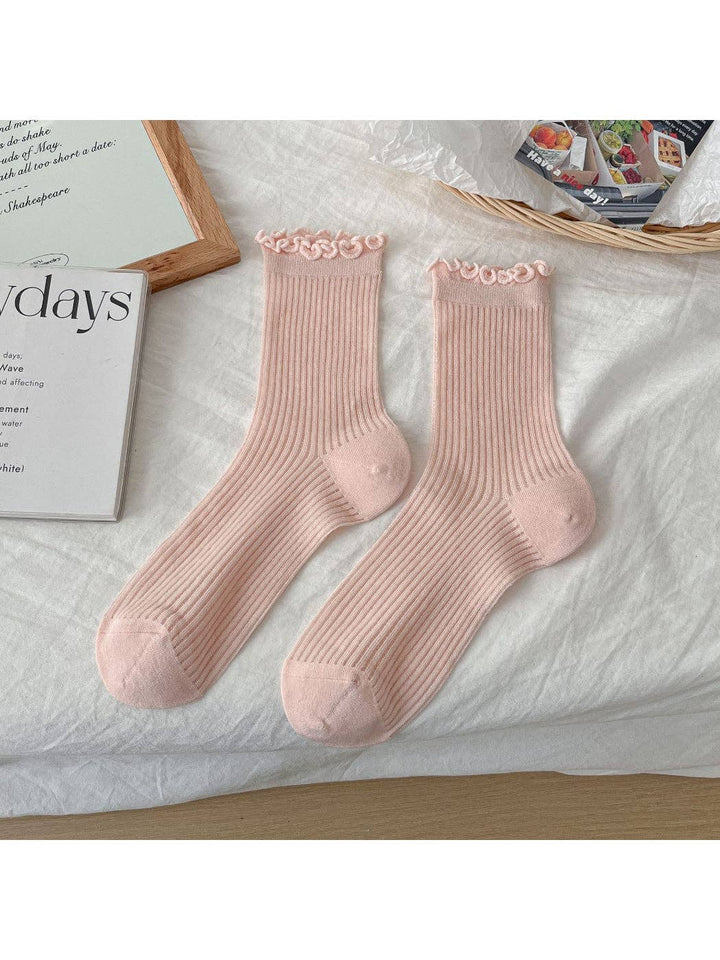Classic Ribbed Ruffle Crew Socks