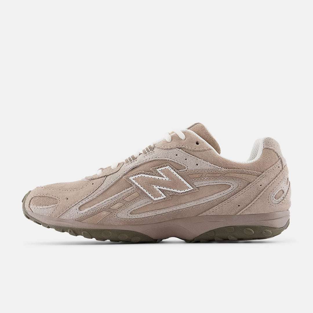 New Balance 204L Mushroom with Arid Stone