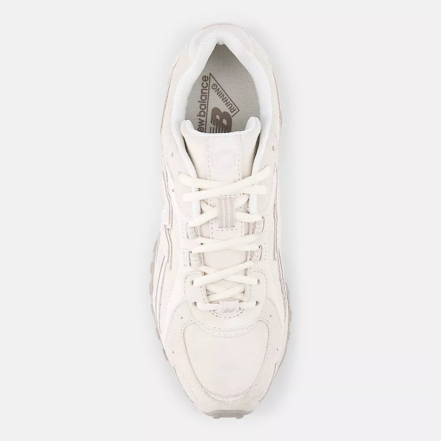 New Balance 204L Timberwolf with Linen