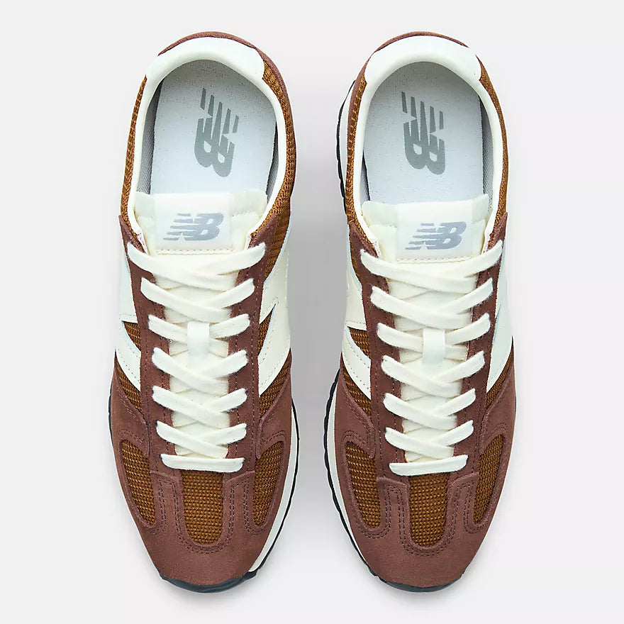 New Balance 471 Rich Oak with Breakfast Tea