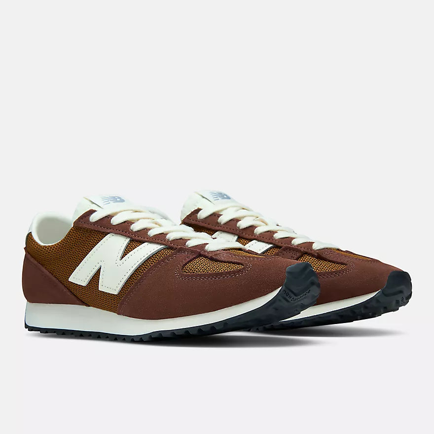 New Balance 471 Rich Oak with Breakfast Tea