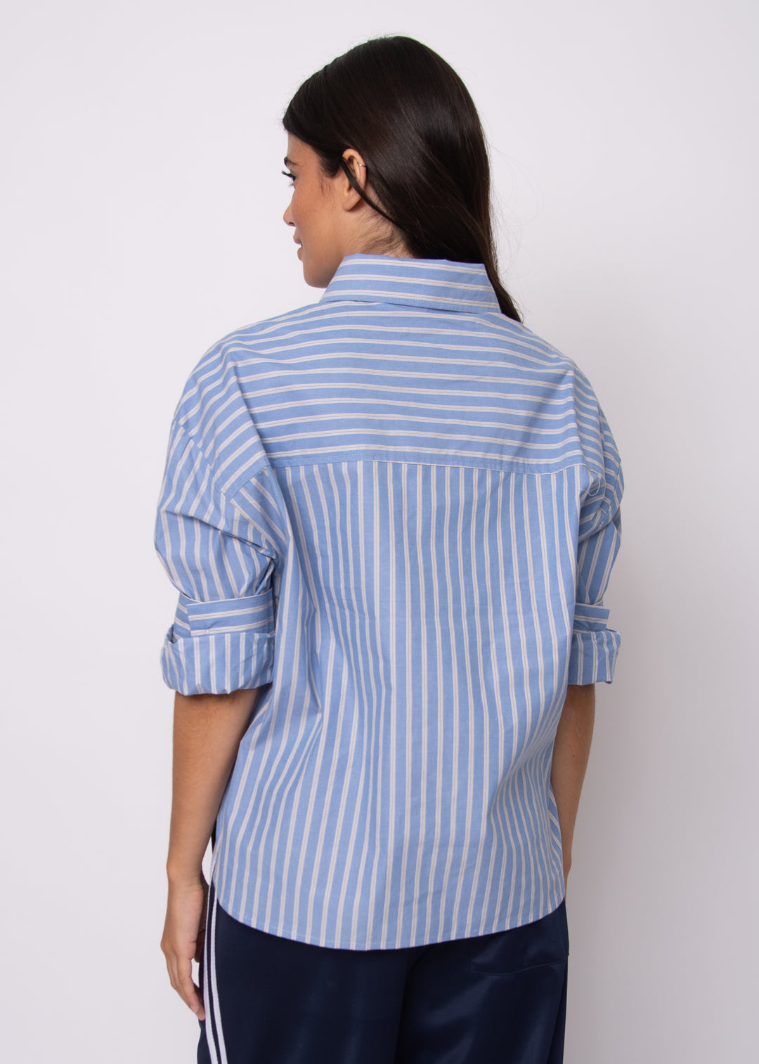 Lola's Room Crisp Crop Button Down