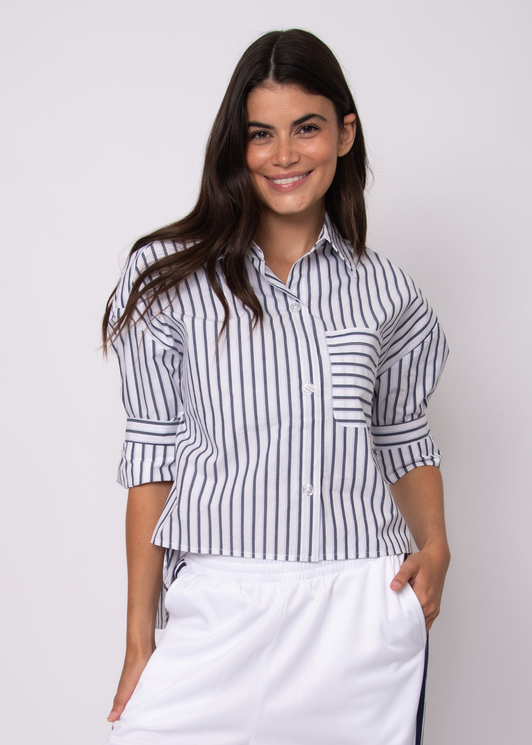 Lola's Room Crisp Crop Button Down