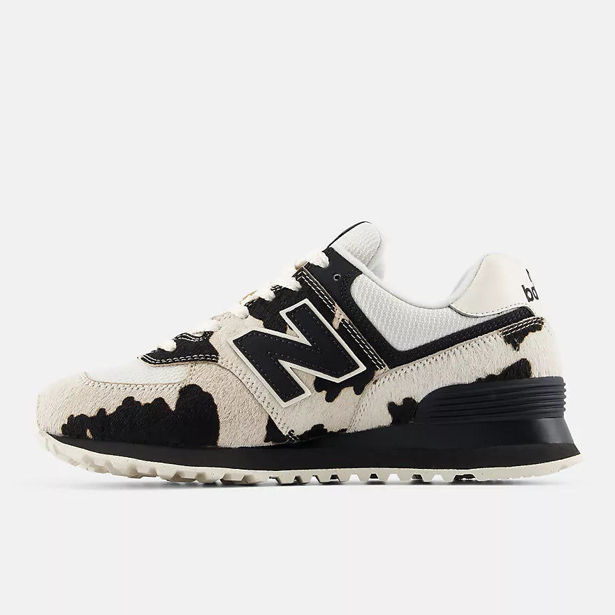 New Balance 574 Black with Linen