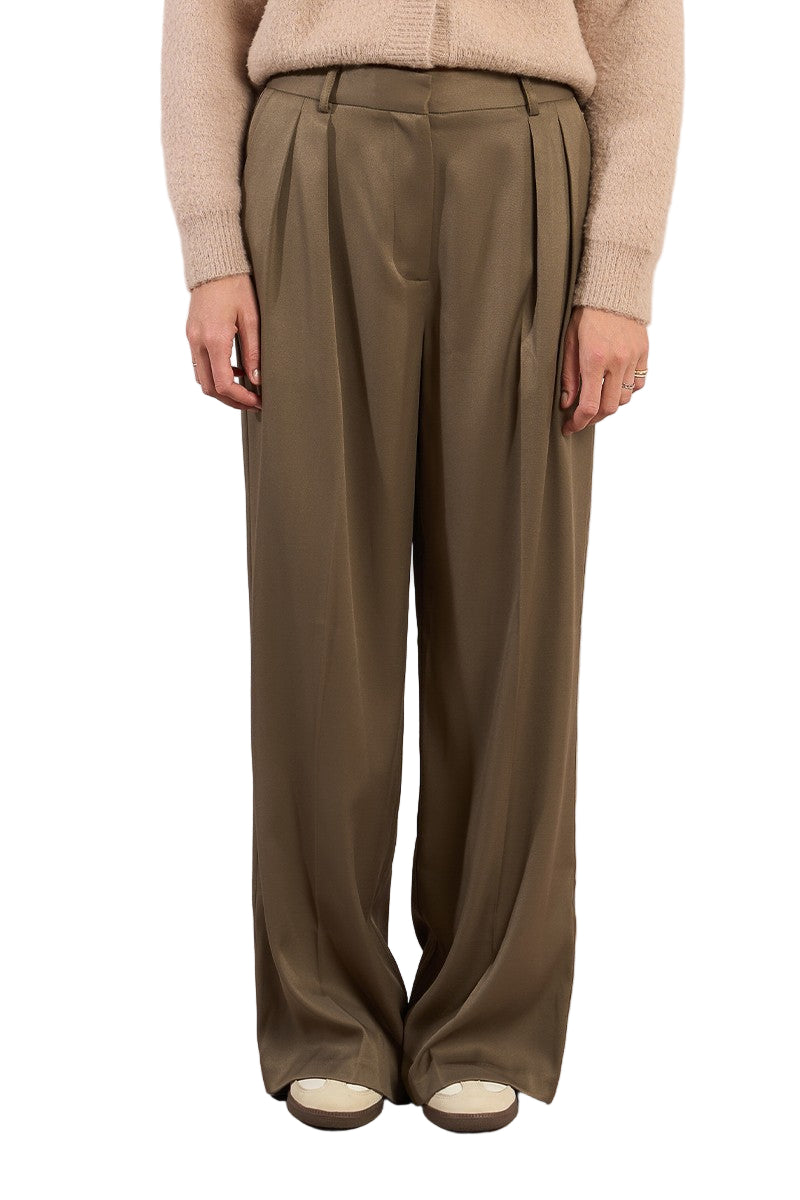 Molly Bracken Wide Pleated Trousers