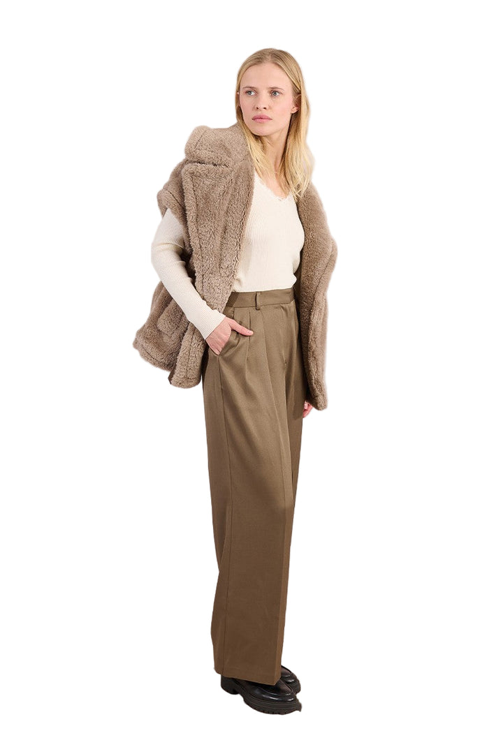 Molly Bracken Wide Pleated Trousers