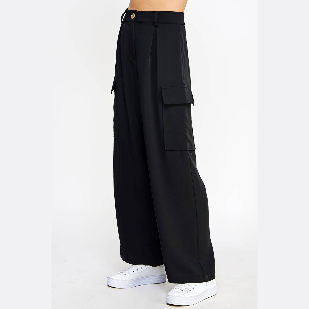 Wide Leg Tailored Cargo Pants