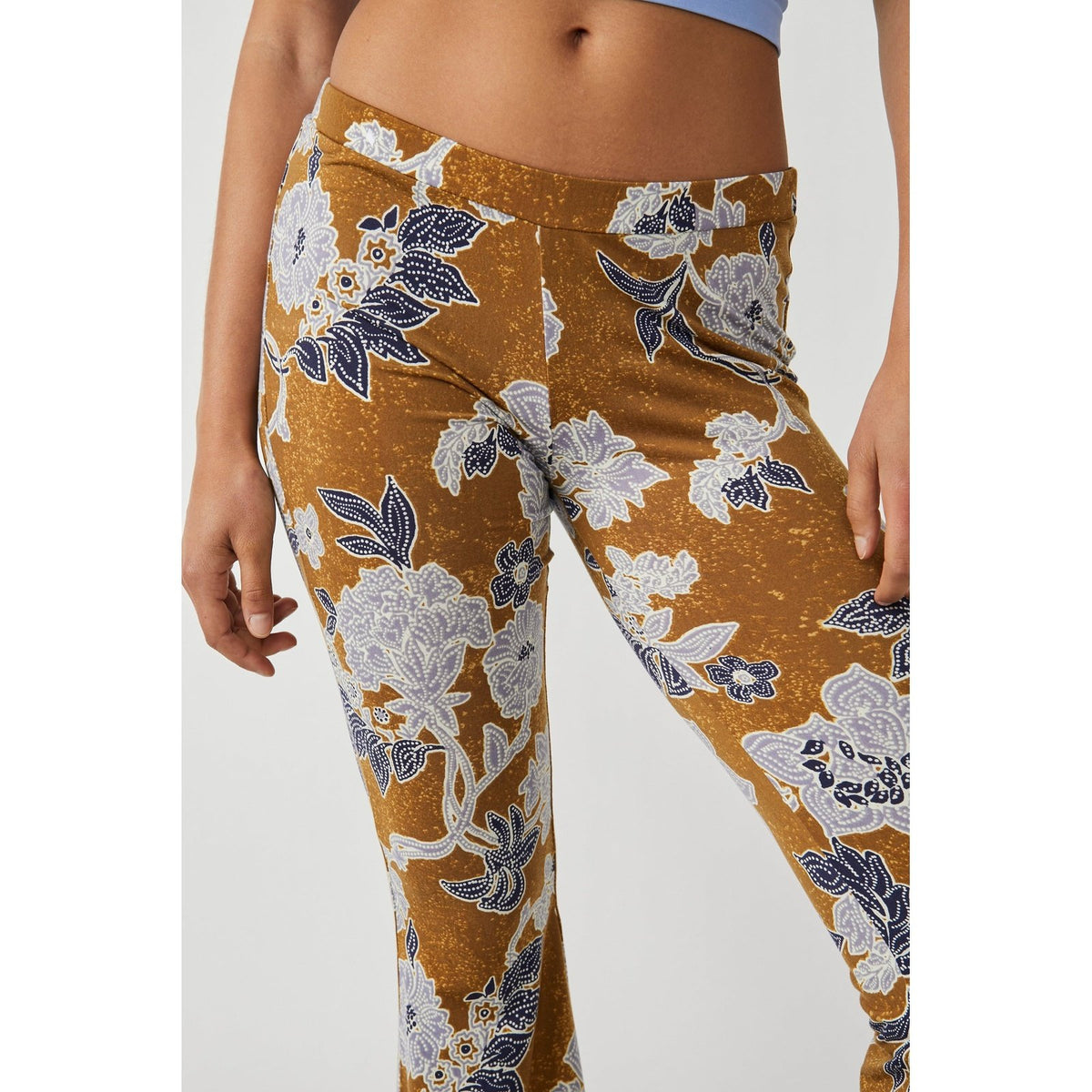 Free People Make a Statement Flare Pant – S.O.S Save Our Soles