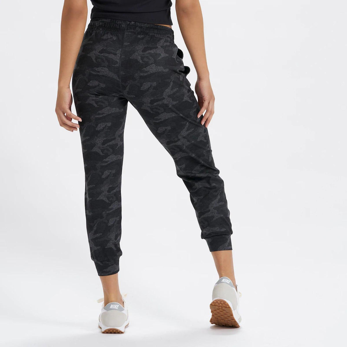 Vuori Performance Jogger