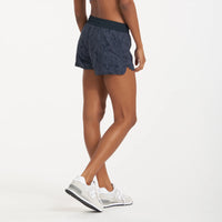 Vuori Clementine Shorts 4"